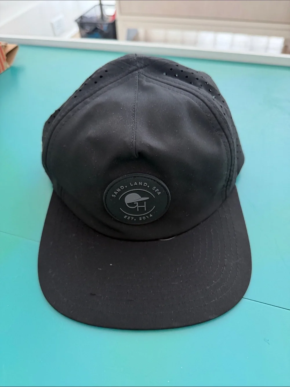 SAND.LAND.SEA Black Kids Performance Hat with Logo Patch